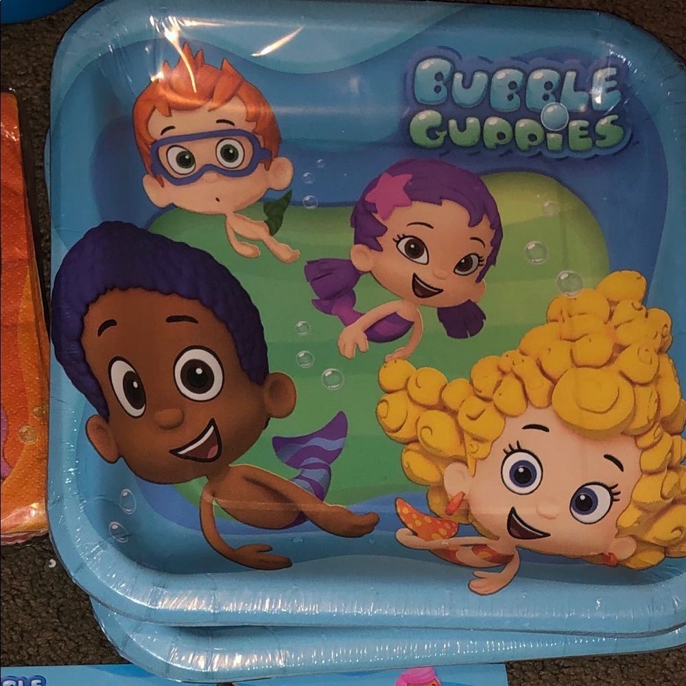 Bubble guppie birthday stuff!